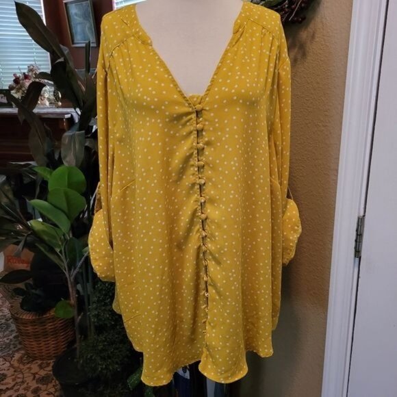 Torrid Chartreuse Green Top Blouse Polka Dot Dots Size Torrid 3 3X 3XL - Picture 1 of 8